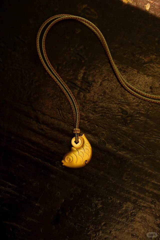 金鱼 · 吊坠